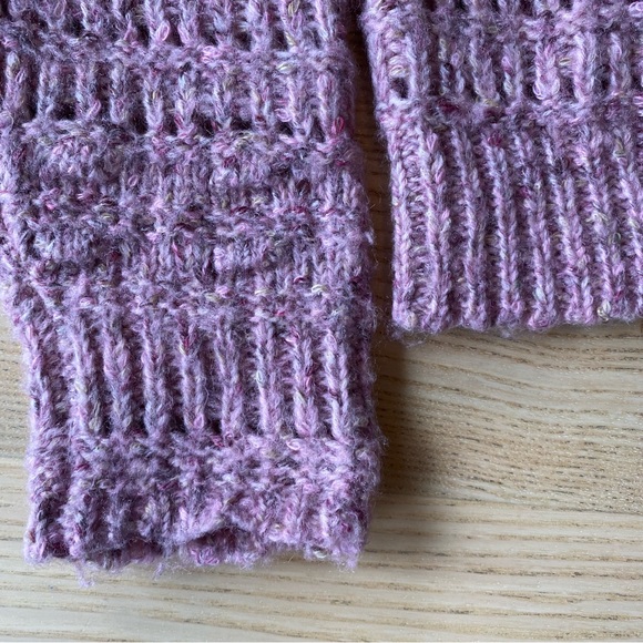 Soft Woven Pink Sweater - Picture 3 of 9
